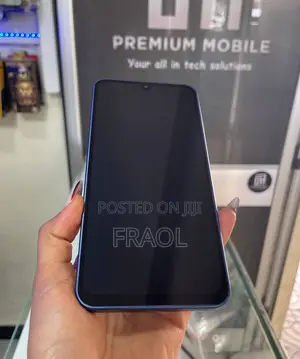 New Samsung Galaxy A17 5G 256 GB Blue