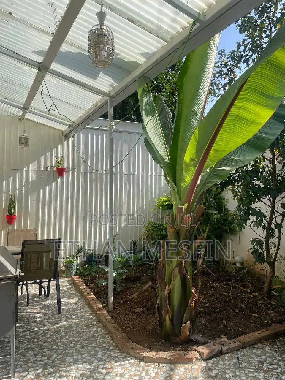 Furnished 3bdrm Villa in Yeka for rent