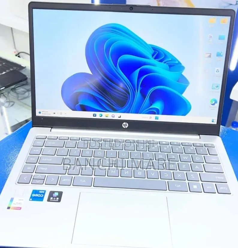 New Laptop HP Stream Notebook 16GB Intel Core i5 SSD 1T
