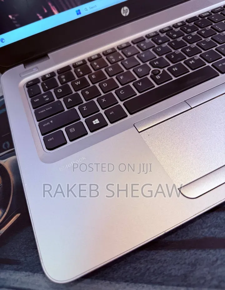 New Laptop HP EliteBook 850 8GB Intel Core i5 SSD 512GB