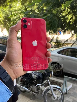 Apple iPhone 11 64 GB Red