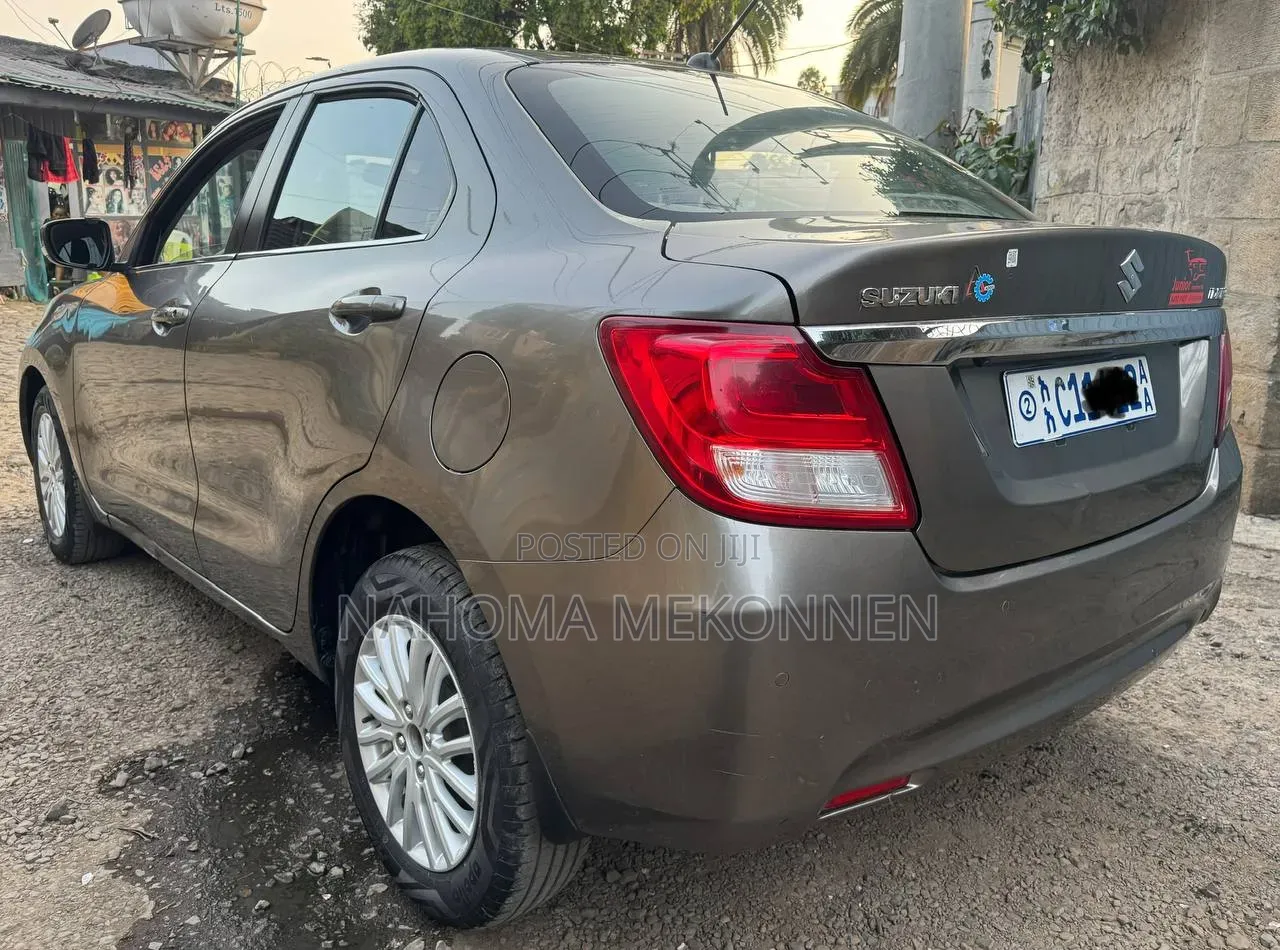 Suzuki Dzire 2022 Gray