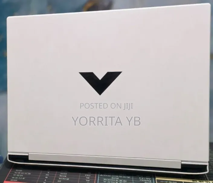 New Laptop HP Victus 16 16GB AMD Ryzen 7 SSD 1T
