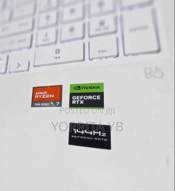 New Laptop HP Victus 16 16GB AMD Ryzen 7 SSD 1T