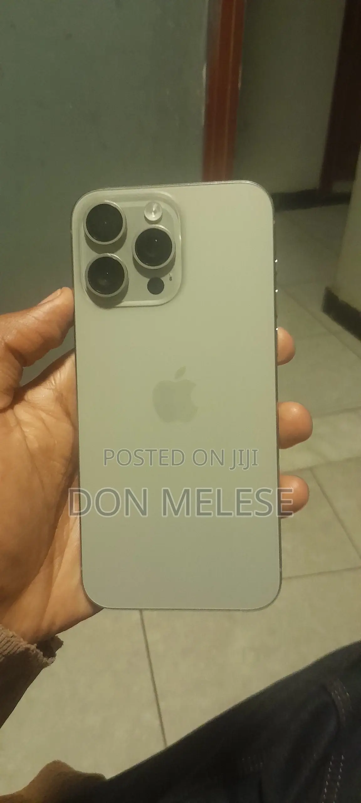 New Apple iPhone 15 Pro Max 256 GB White