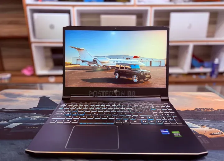 New Laptop Acer Predator Helios 300 16GB Intel Core i7 SSD 512GB