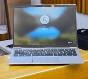 New Laptop HP EliteBook 830 G8 16GB Intel Core i5 SSD 512GB