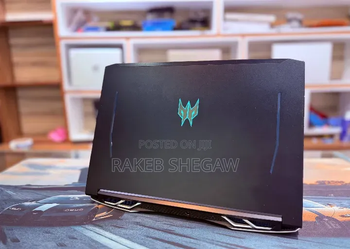 New Laptop Acer Predator Helios 300 16GB Intel Core i7 SSD 512GB