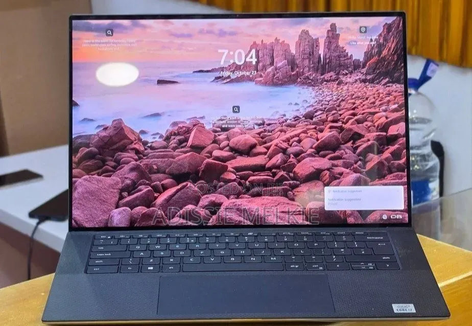 New Laptop Dell Precision 5550 16GB Intel Core i7 SSD 512GB