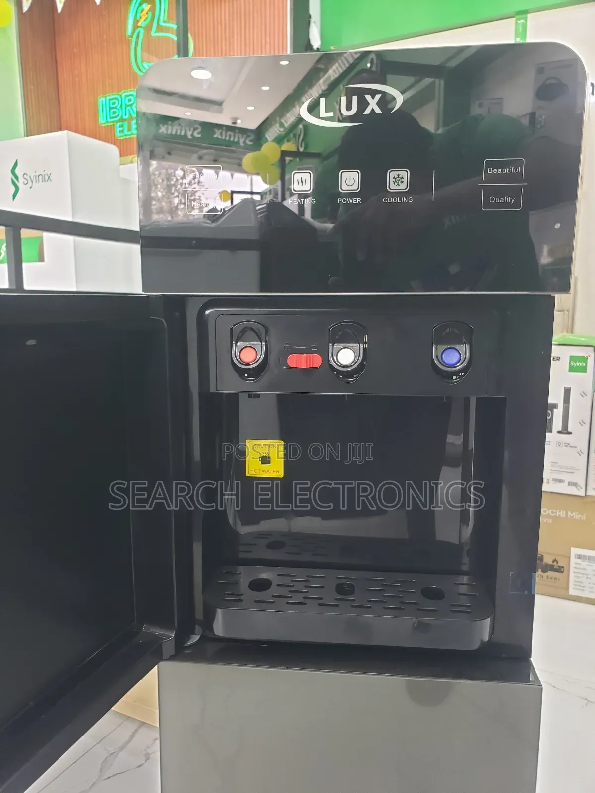 Lux 20,litre Water Dispenser Hot & Cold Mini Fridge Seastem