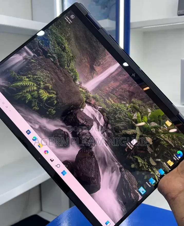 New Laptop HP Envy 17 16GB Intel Core Ultra 7 SSD 1T