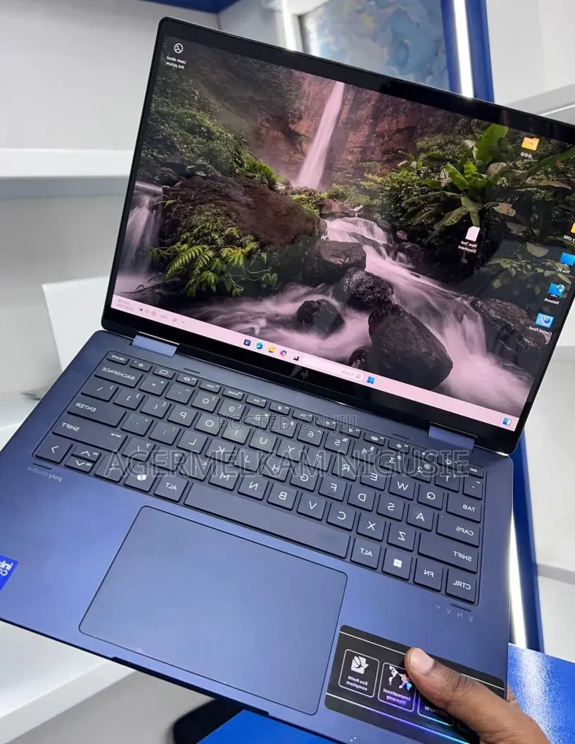 New Laptop HP Envy 17 16GB Intel Core Ultra 7 SSD 1T
