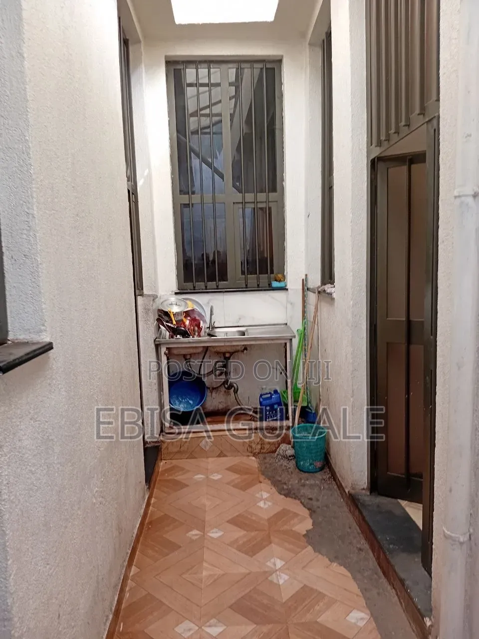 Furnished 6bdrm Farm House in Oromia-Finfinne for sale