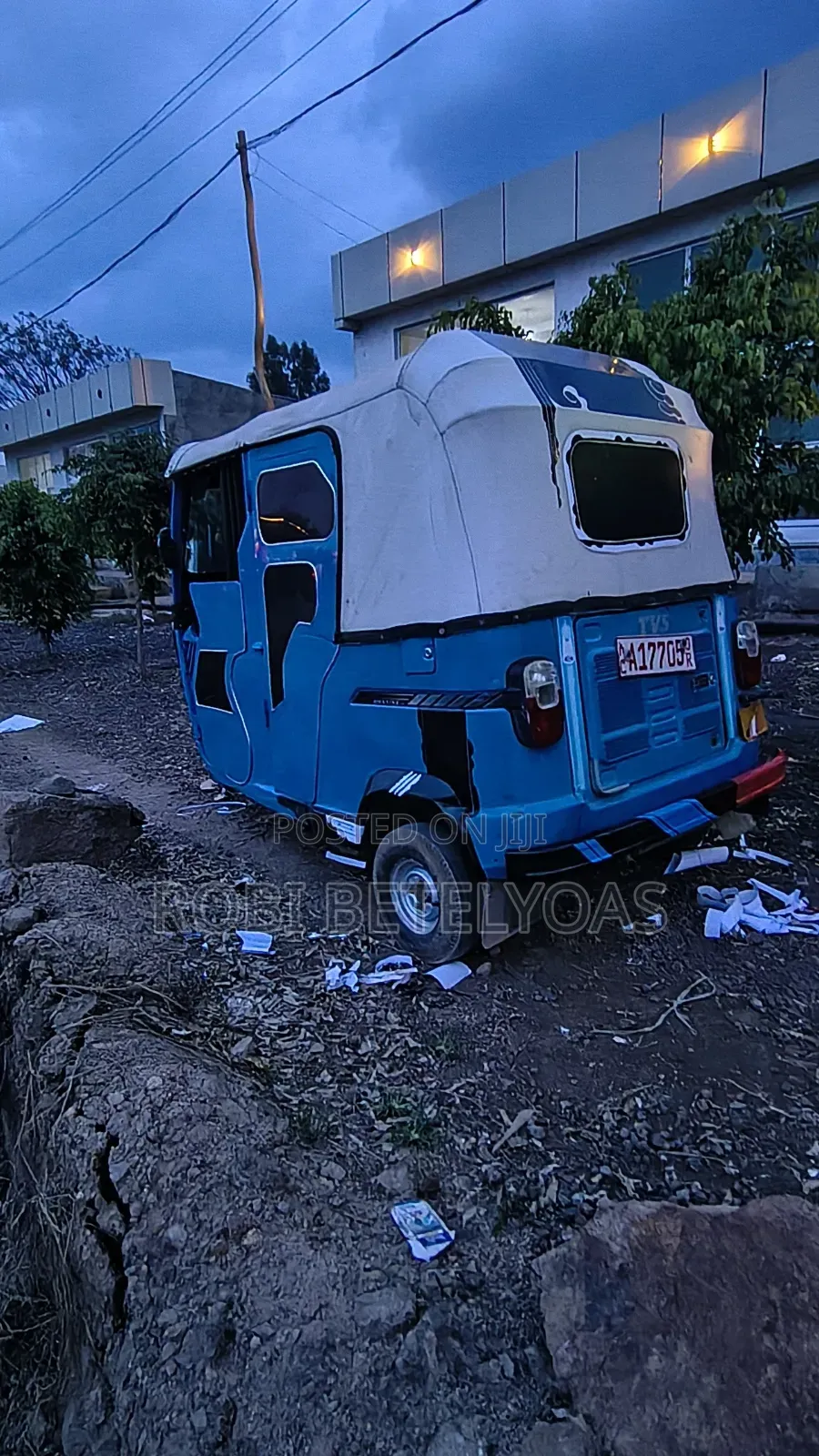 Bajaj Avenger 150 Street 2022 Blue