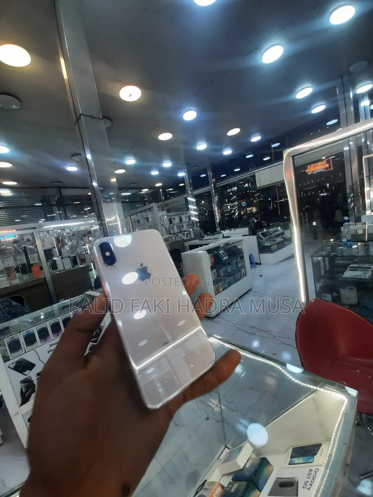 Apple iPhone X 64 GB White