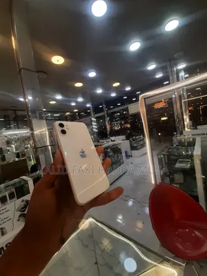 Apple iPhone 11 64 GB White