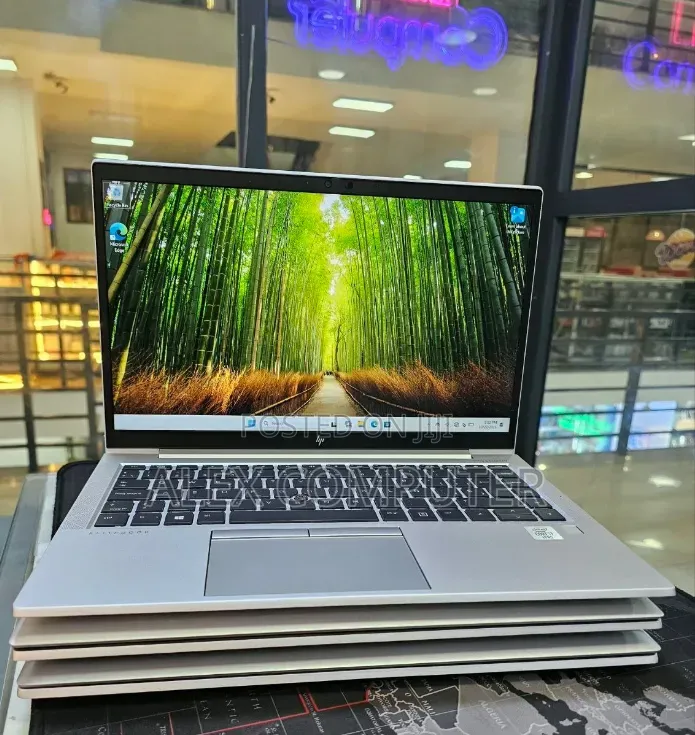 New Laptop HP EliteBook 840 G7 16GB Intel Core i5 SSD 512GB