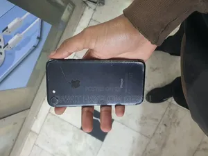 Apple iPhone 7 128 GB Black