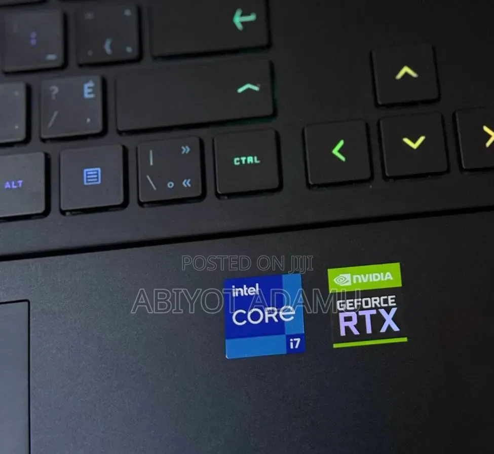 New Laptop HP Omen 17 16GB Intel Core i7 SSD 1T