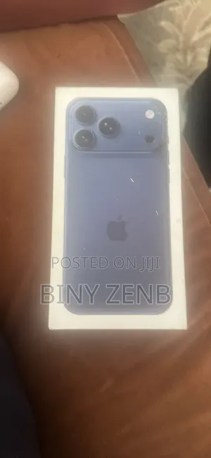 New Apple iPhone 17 Pro Max 512 GB Blue