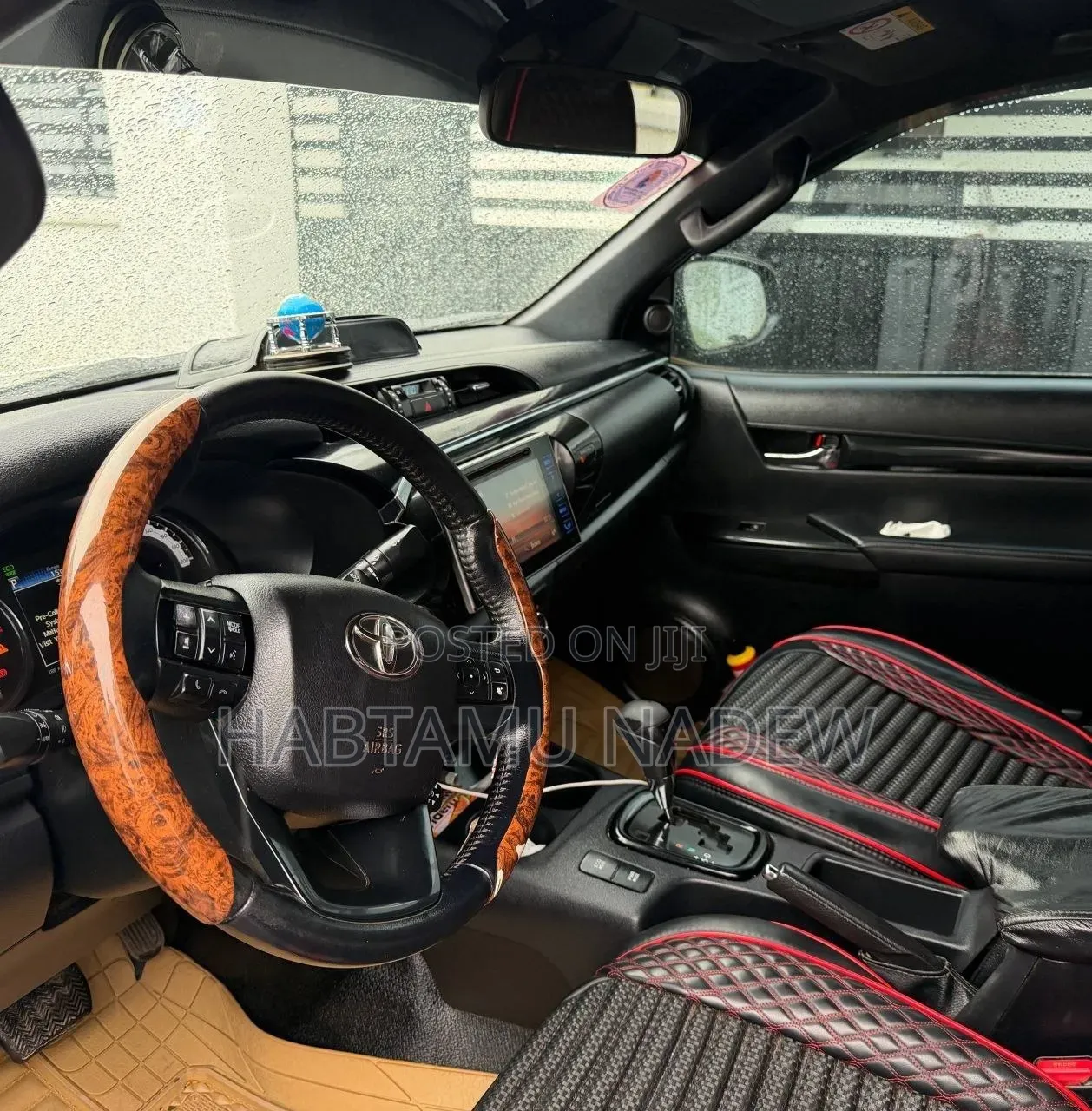 Toyota Hilux 2018 Silver