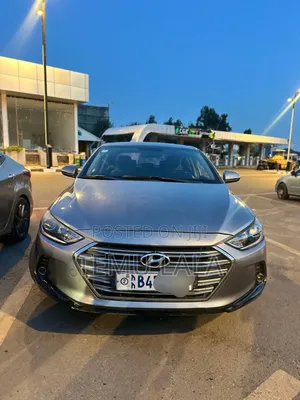 Hyundai Avante 2017 Gray