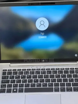 New Laptop HP EliteBook 830 G8 16GB Intel Core i5 SSD 512GB