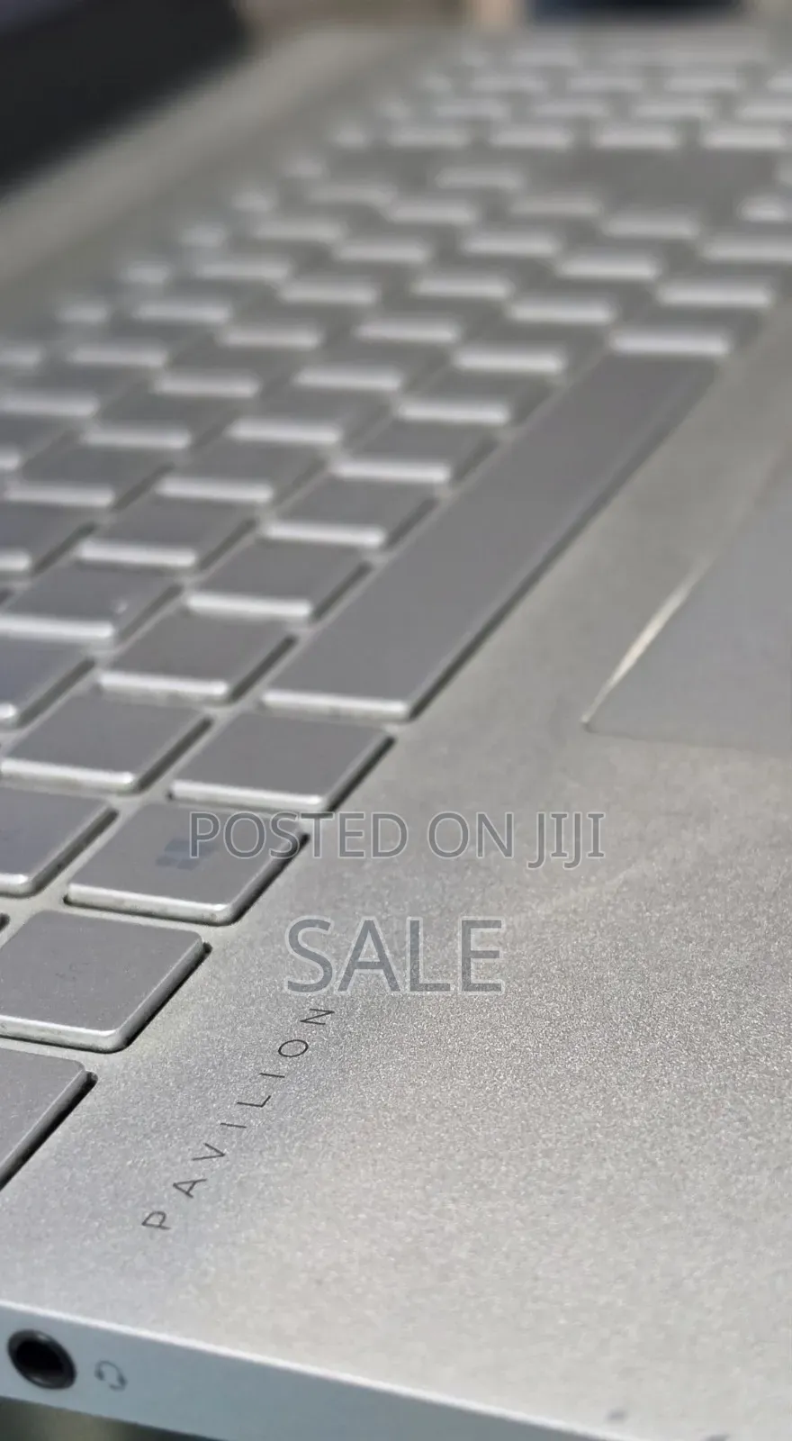 New Laptop HP Pavilion 15 8GB Intel Core i5 SSD 256GB