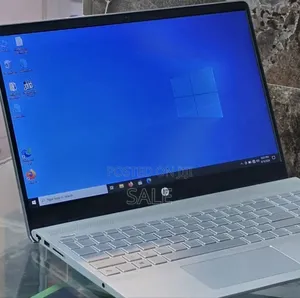 New Laptop HP Pavilion 15 8GB Intel Core i5 SSD 256GB