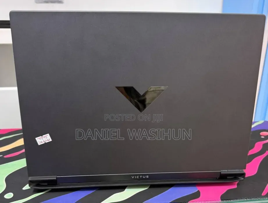 New Laptop HP Victus 16 16GB Intel Core i7 SSD 512GB