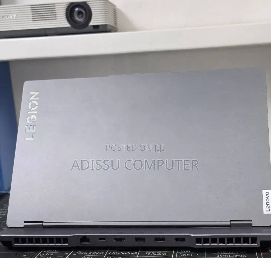 New Laptop Lenovo Legion 5 16GB AMD Ryzen 7 SSD 512GB