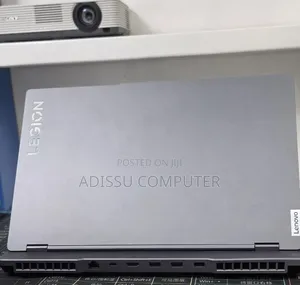 New Laptop Lenovo Legion 5 16GB AMD Ryzen 7 SSD 512GB