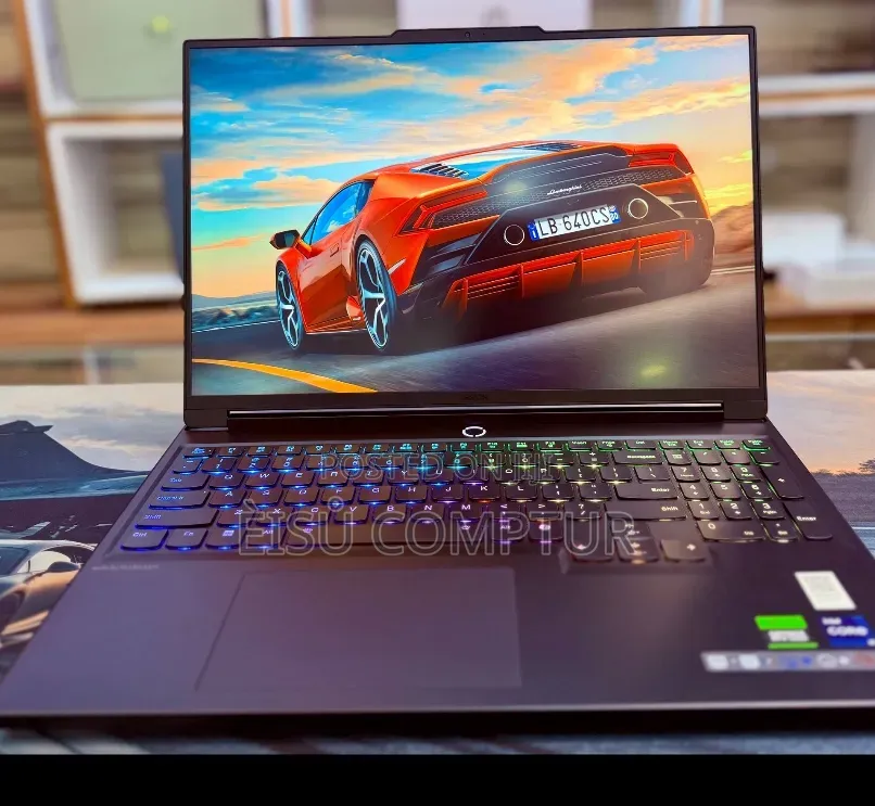 New Laptop Lenovo Legion Pro 7 16GB Intel Core i9 SSD 1T