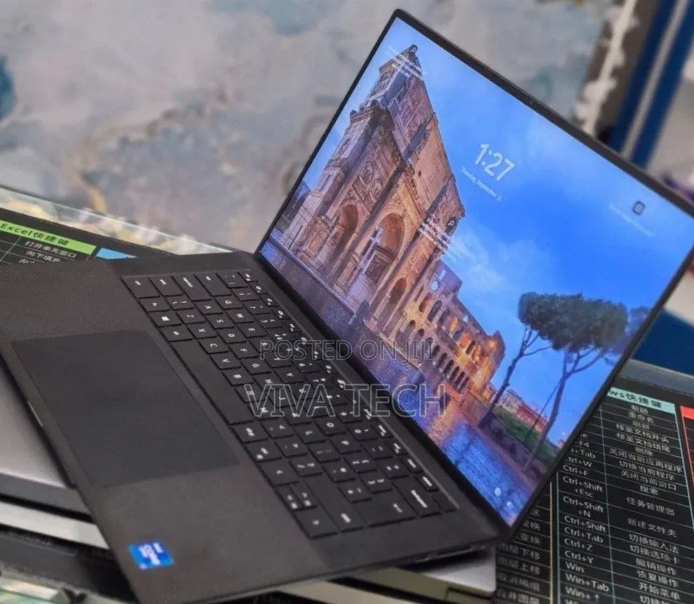 New Laptop Dell Precision 5560 32GB Intel Core i7 SSD 1T