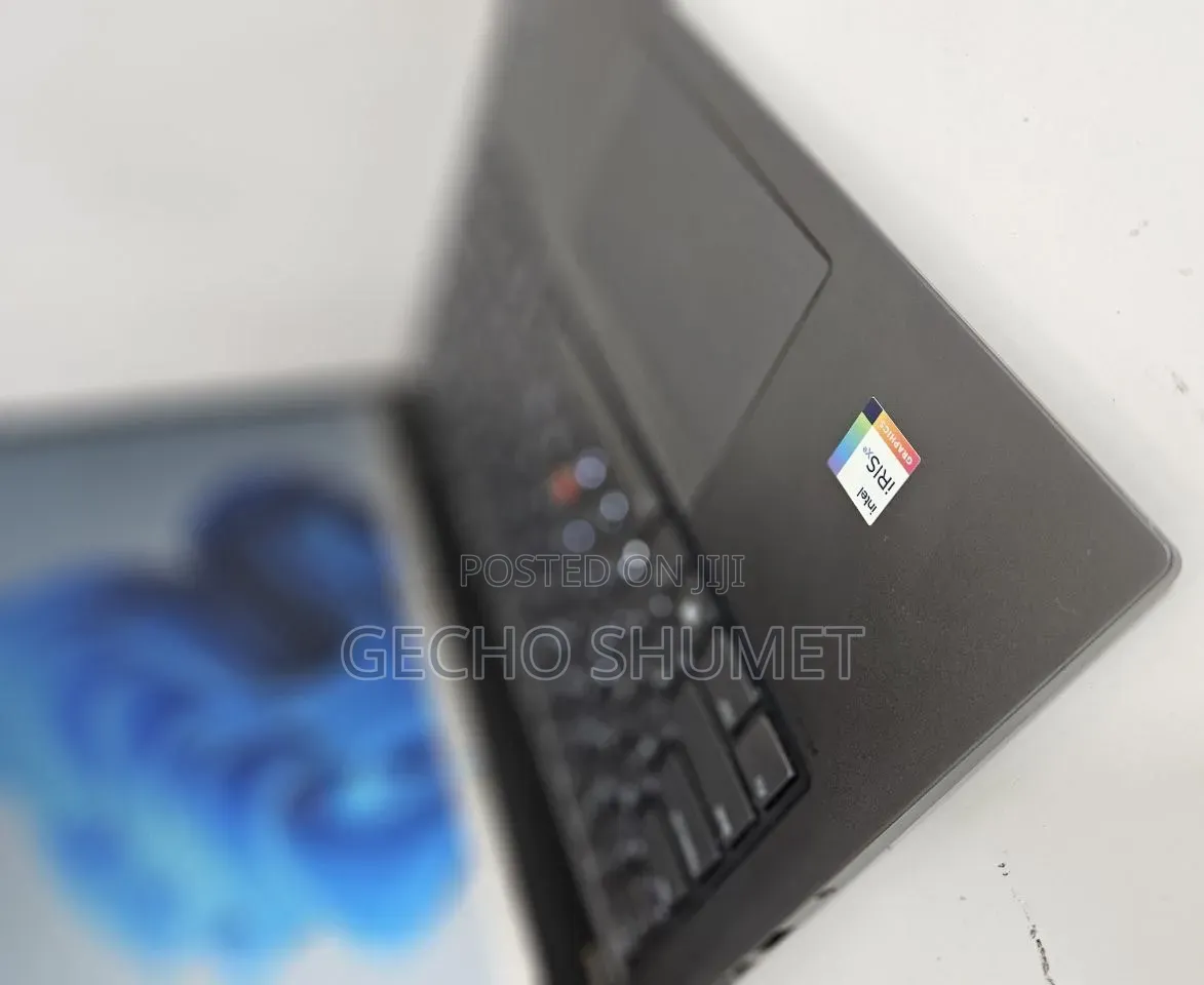 New Laptop Lenovo ThinkPad T14s G4 16GB Intel Core i7 SSD 512GB