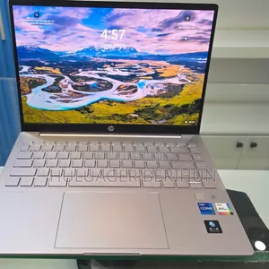 New Laptop HP Pavilion 14 16GB Intel Core i7 SSD 512GB