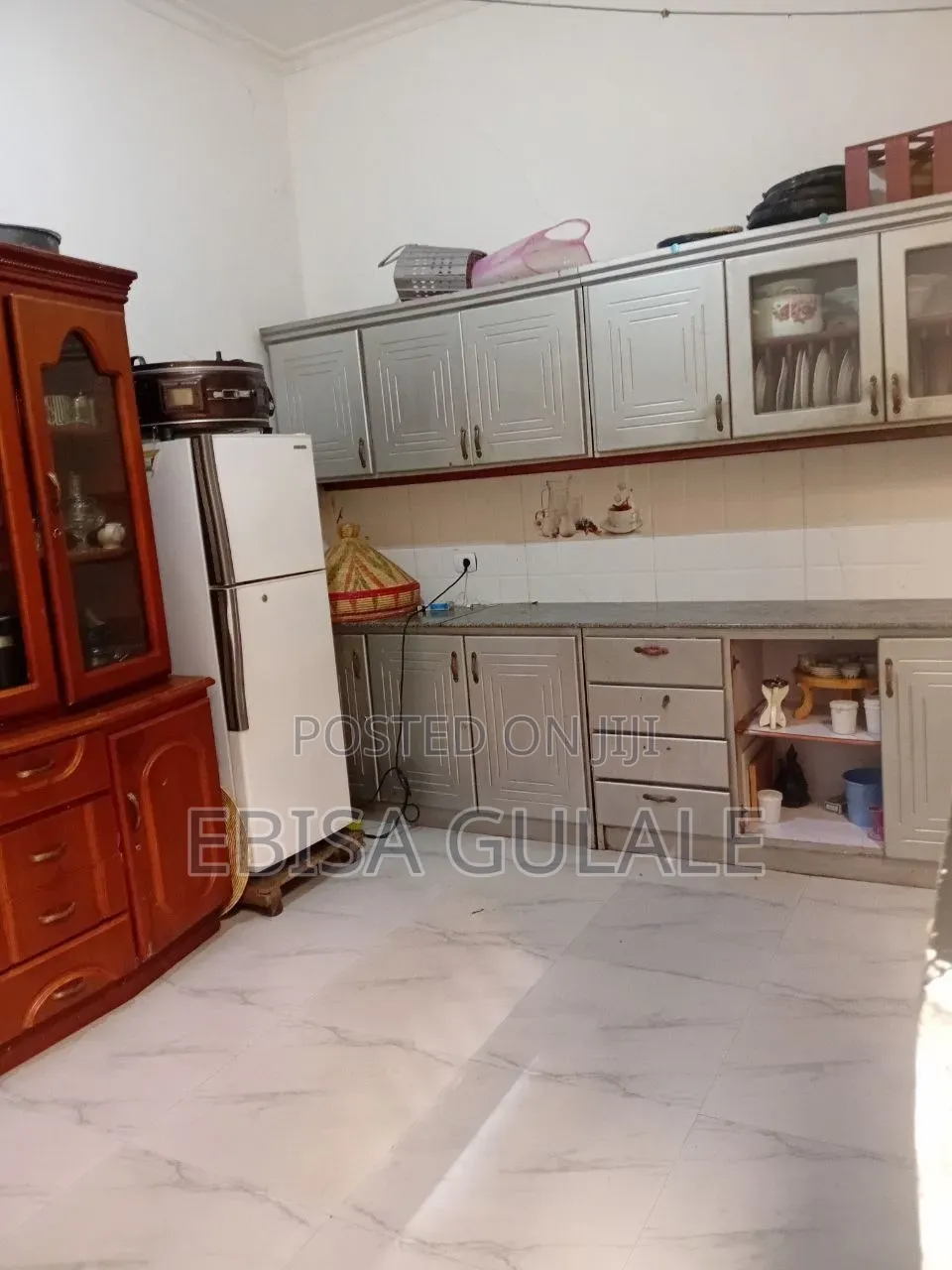 Furnished 4bdrm Farm House in Oromia-Finfinne for sale