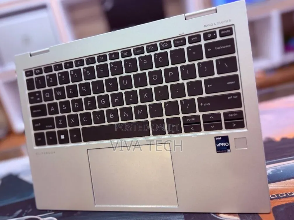 New Laptop HP 16GB Intel Core i5 SSD 512GB