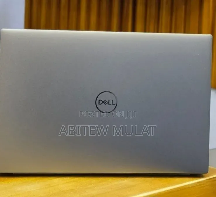 New Laptop Dell Precision 5550 16GB Intel Core i7 SSD 512GB