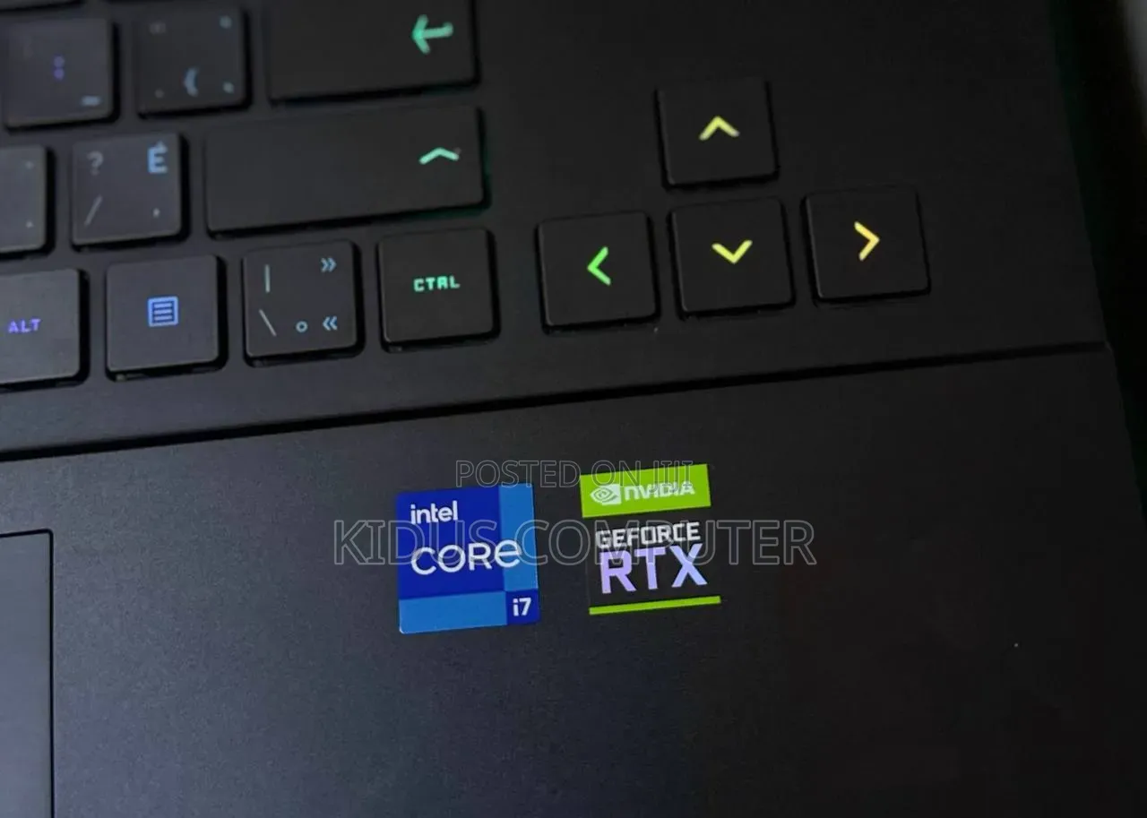 New Laptop HP Omen 17 16GB Intel Core i7 SSD 1T