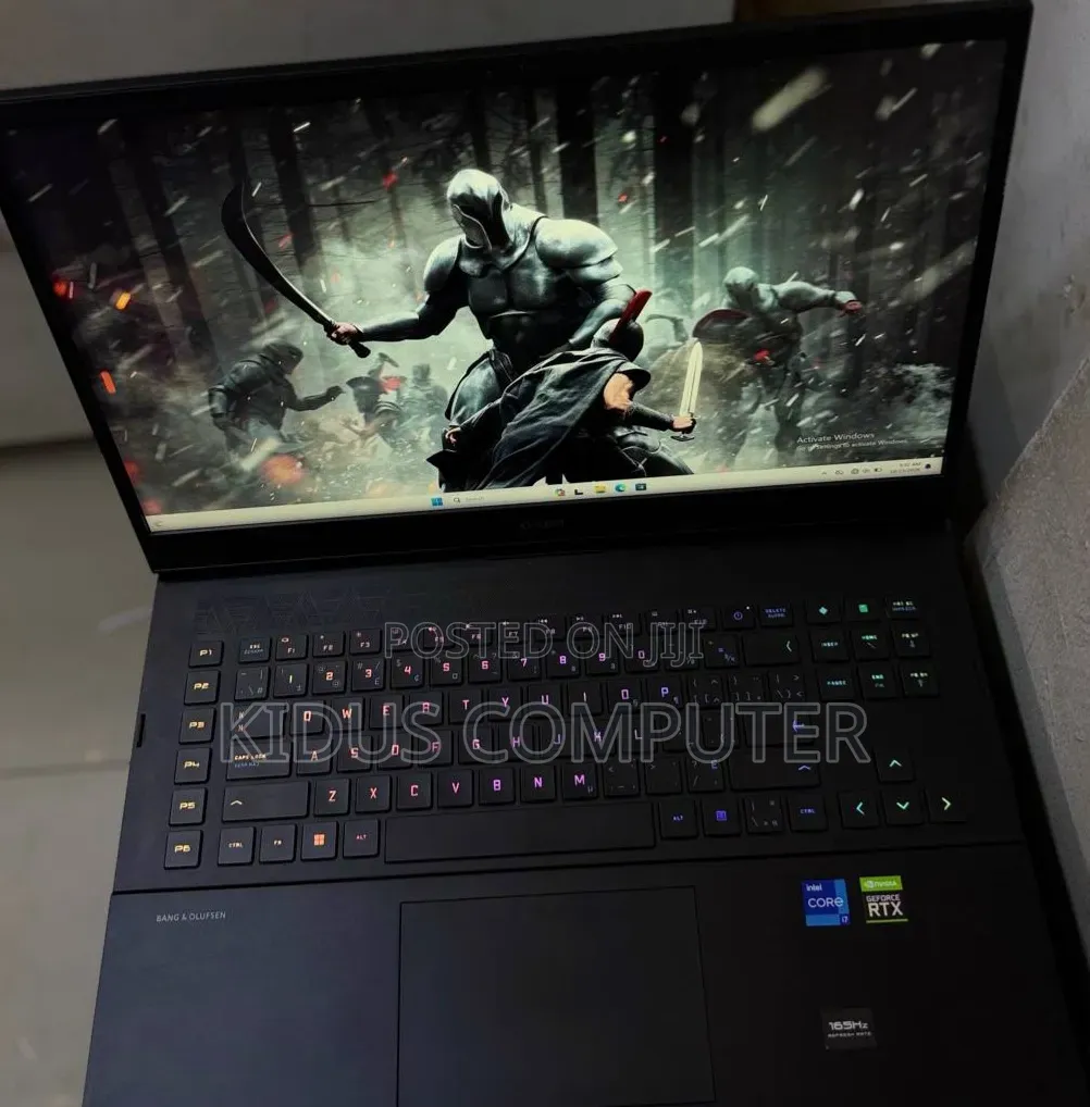 New Laptop HP Omen 17 16GB Intel Core i7 SSD 1T