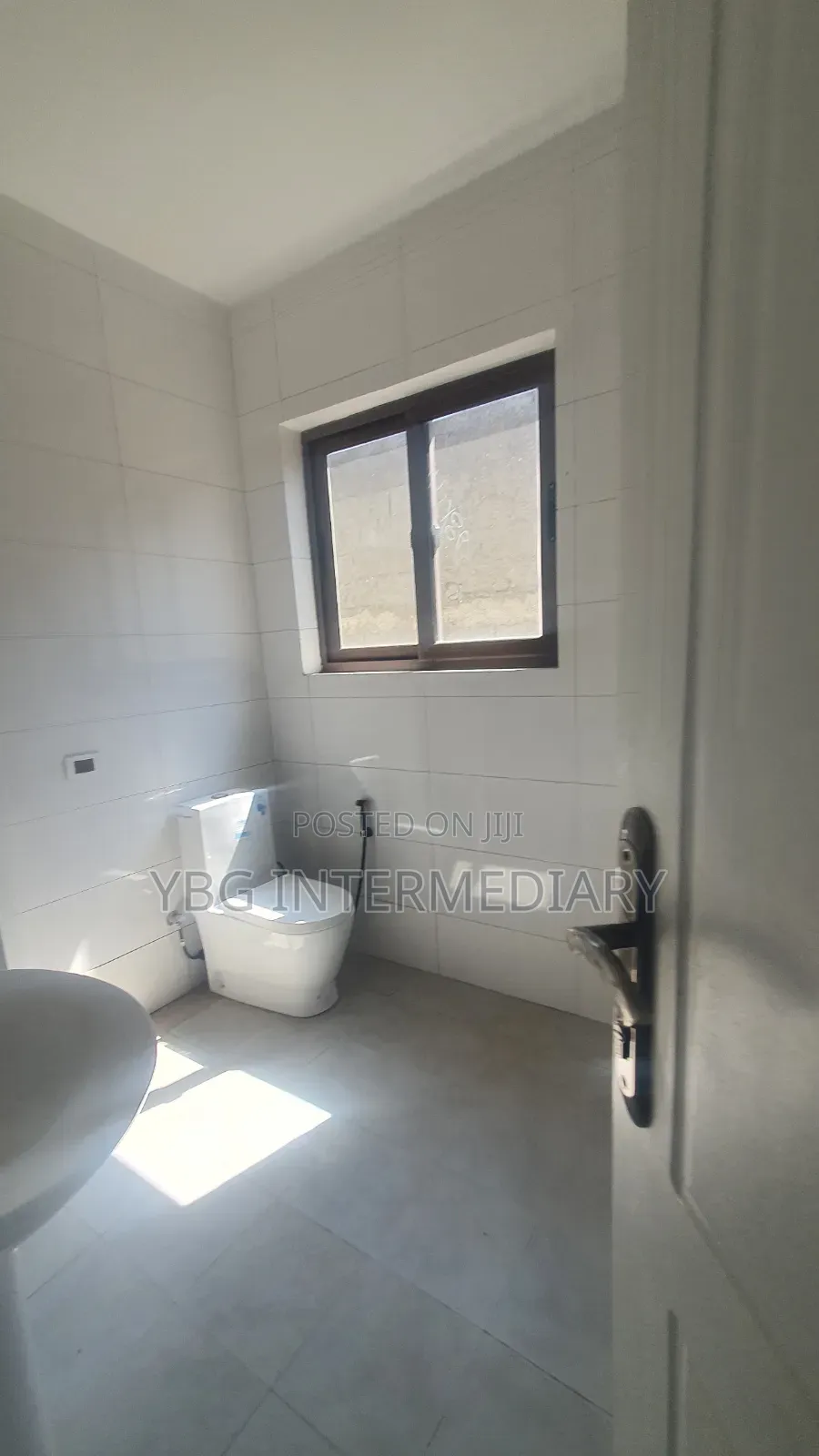 Furnished 5bdrm Villa in Kotebe Gabriel, Yeka for sale