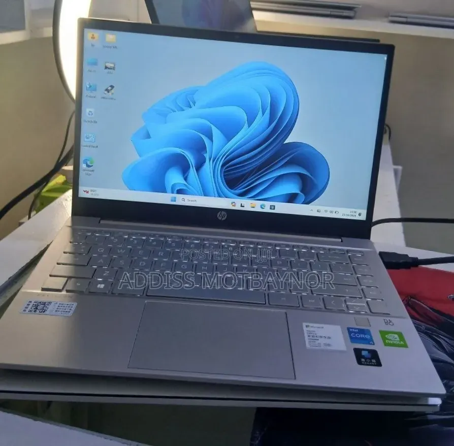 New Laptop HP Pavilion 15 16GB Intel Core i5 SSD 512GB