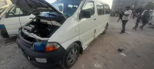Toyota Grand HiAce 1999 White