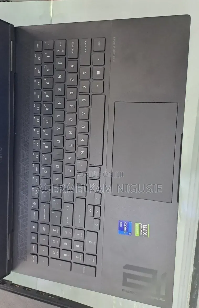 New Laptop HP Omen 16 16GB Intel Core i9 SSD 1T