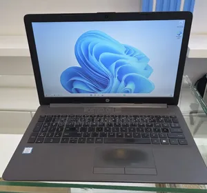 New Laptop HP Pavilion 14 8GB Intel Core i5 SSD 128GB