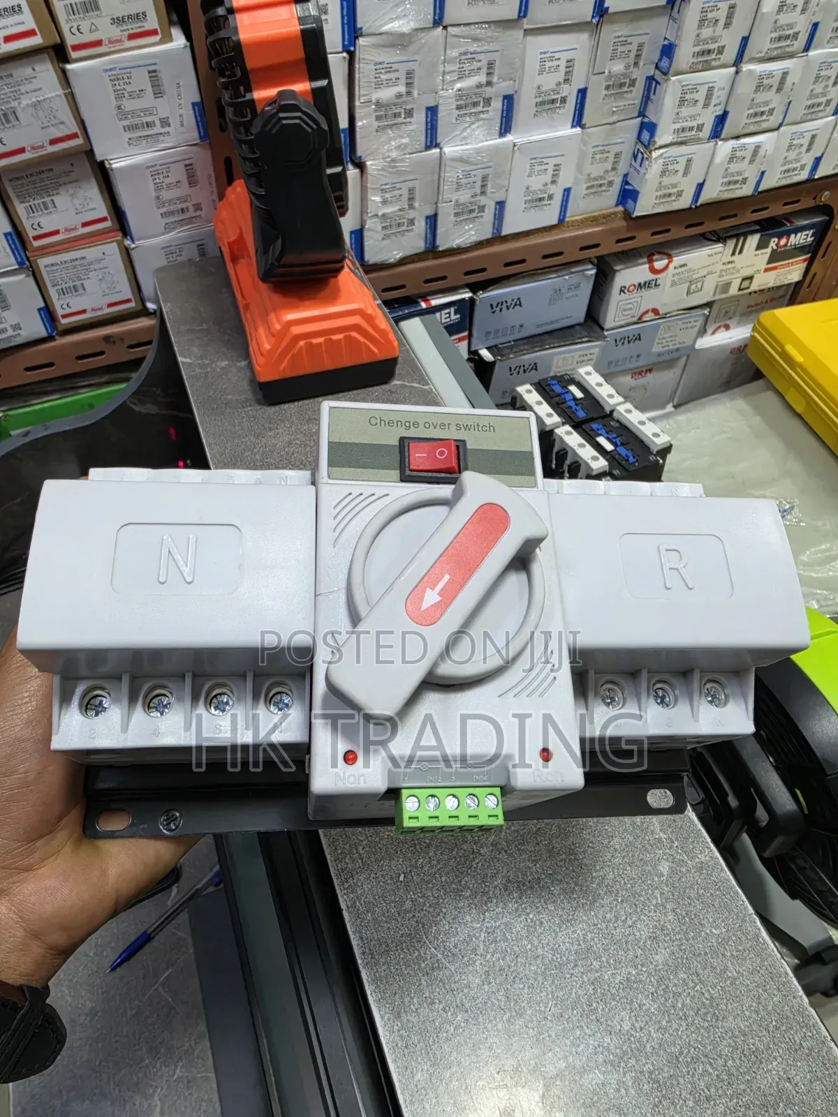 ATS (Automatic Transfer Switch)100A