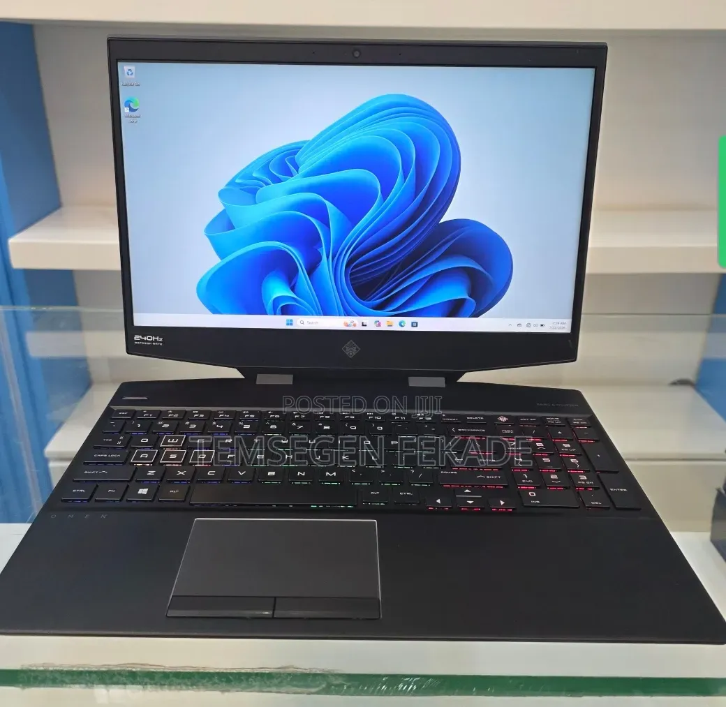 New Laptop HP Omen 15 16GB Intel Core i7 SSD 1T