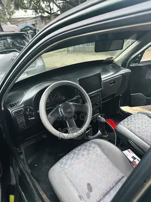 Volkswagen Polo 1998 Green