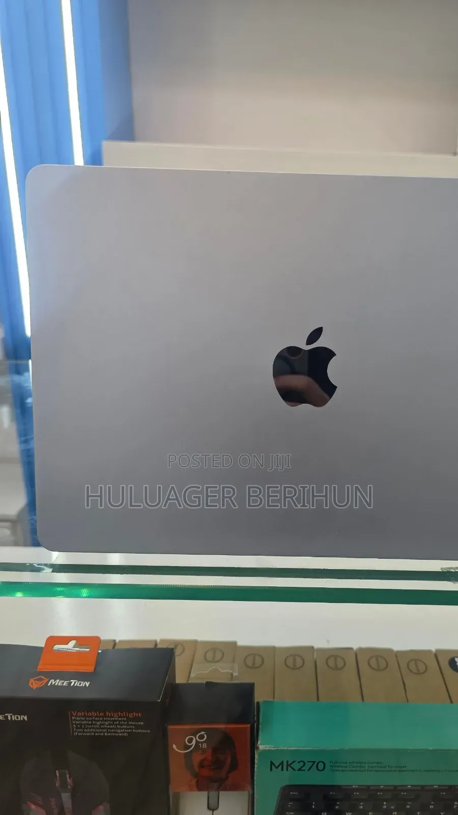 New Laptop Apple MacBook Air 2025 M4 16GB Apple M4 SSD 512GB